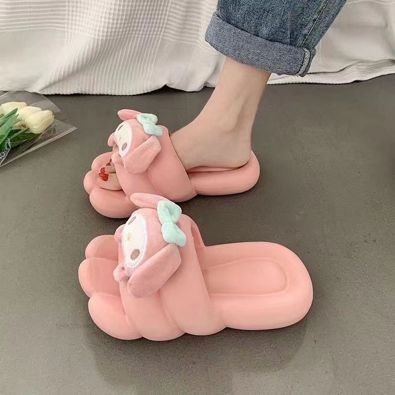 2023 New Women's Outdoor Cartoon Sandals Cute Sweet Soft Bottom Non-Slip Home Slip-on Slippers