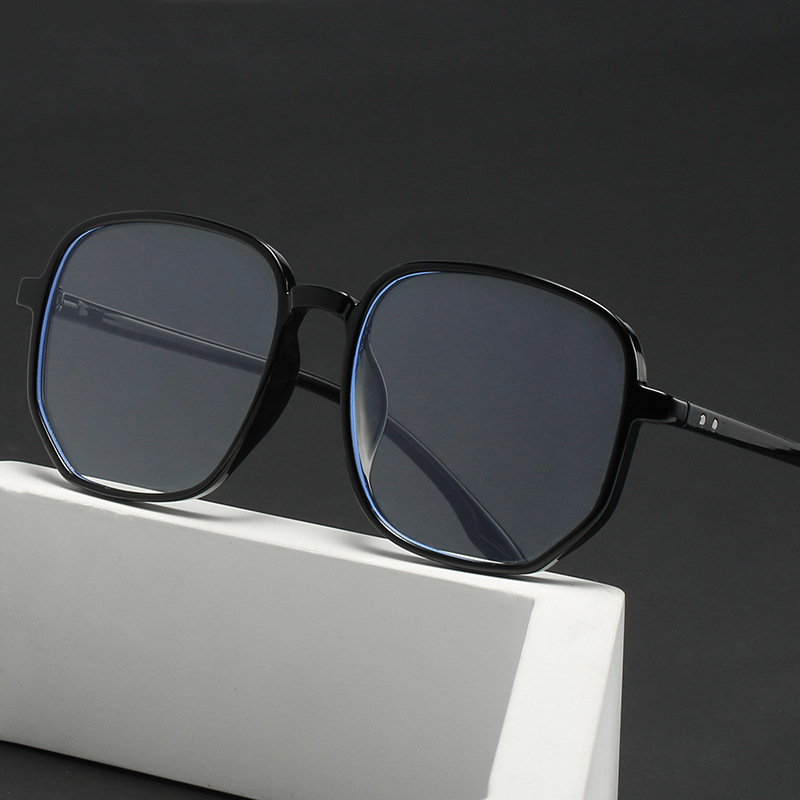 渐变绿色眼镜近视框tr90女ins风素颜防蓝光虞书欣同款显瘦眼镜框