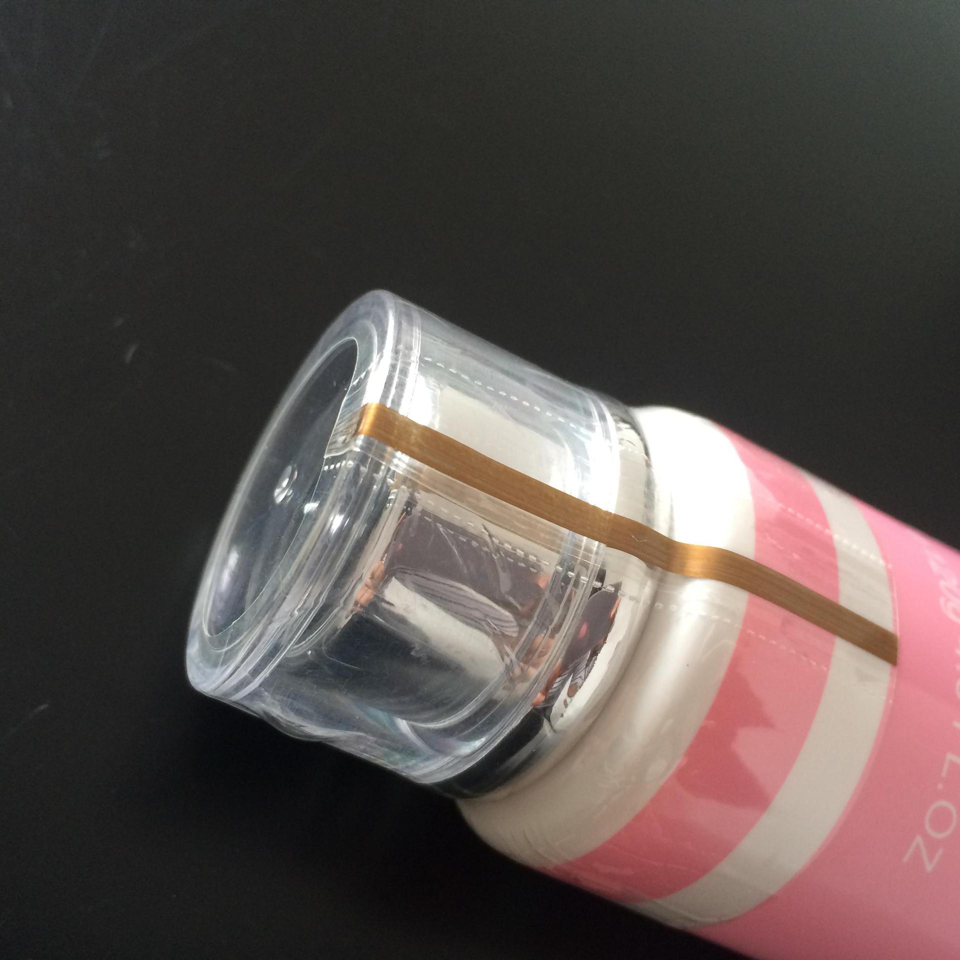 厂家供应瓶盖热缩膜pvc封口膜包装塑封膜带撕拉线护肤品收缩膜