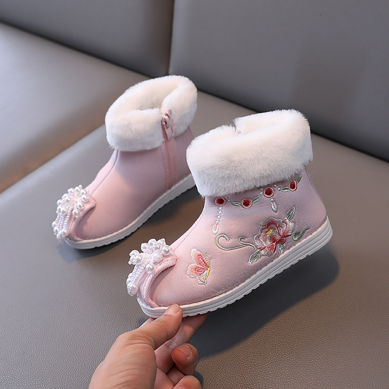 Winter the Han-Style Clothing Shoes Children's Embroidered Shoes Girls' Old Beijing Cloth Shoes Red Thick Antique Boots One Piece Dropshipping