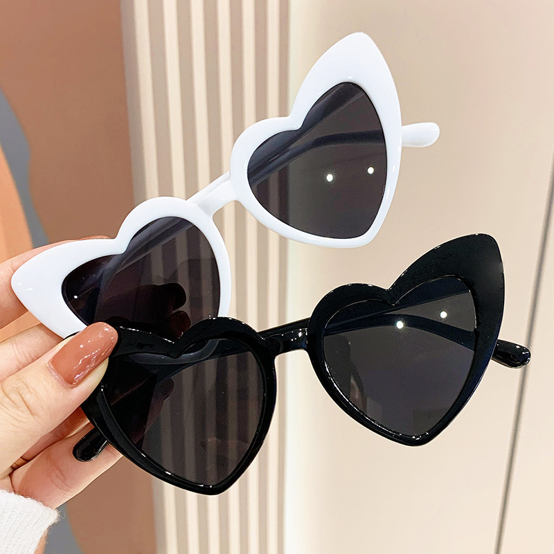 New Special-Shaped Heart-Shaped Sunglasses Women's Fashion Peach Heart Sun Glasses Sunglasses TikTok Same Style Wholesale