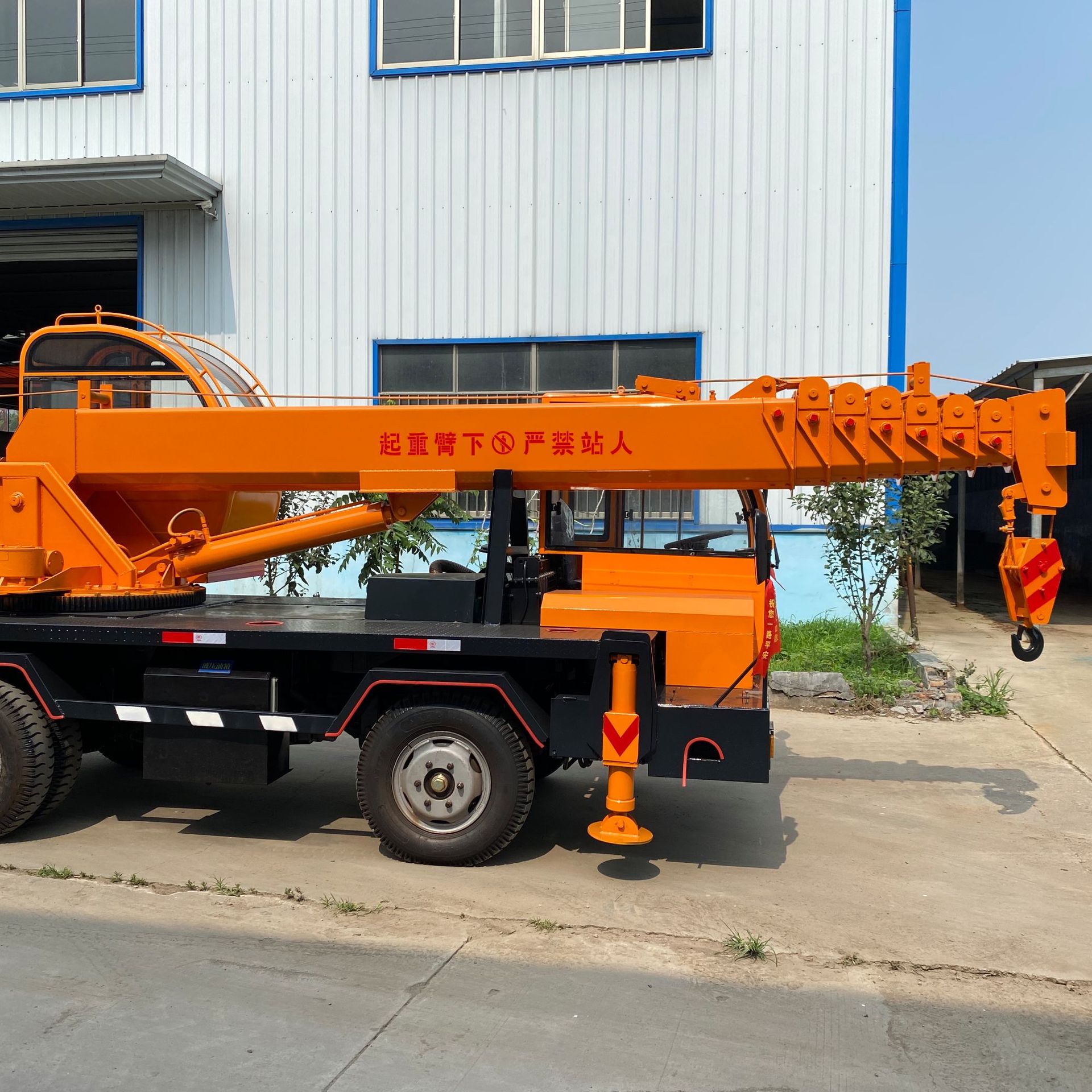 8吨自制吊车 全液压伸缩臂 农用四不像自制吊车 8~16吨