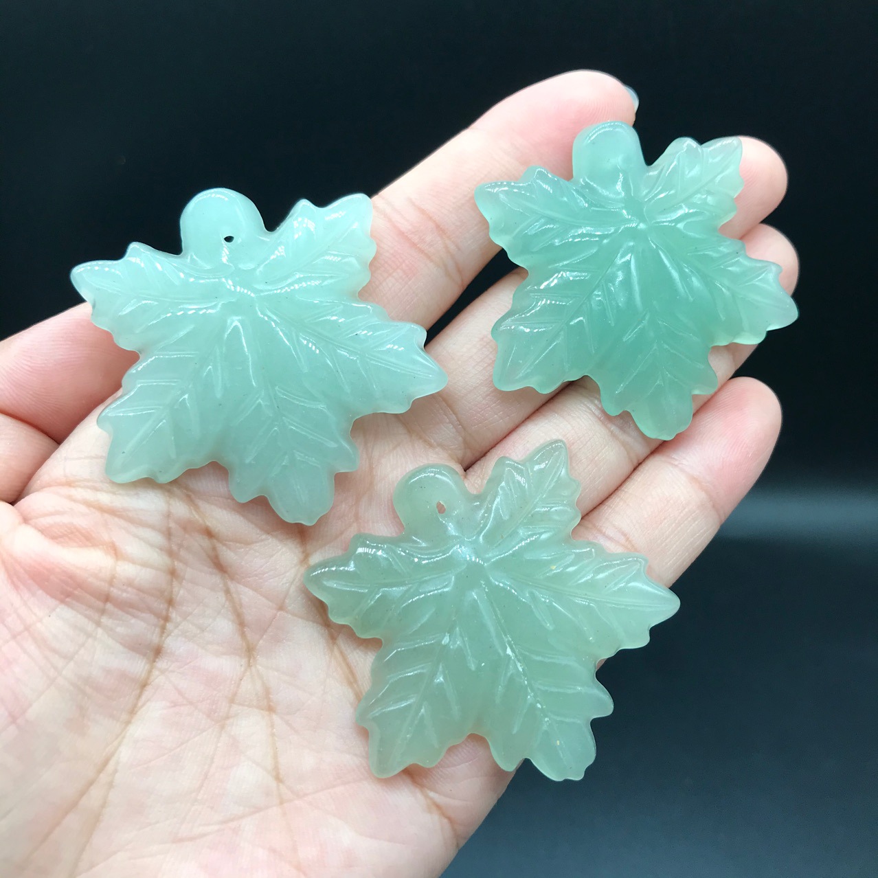 天然内蒙佘太翠枫叶吊坠 东陵玉枫叶挂件饰品支持鉴定量大从优