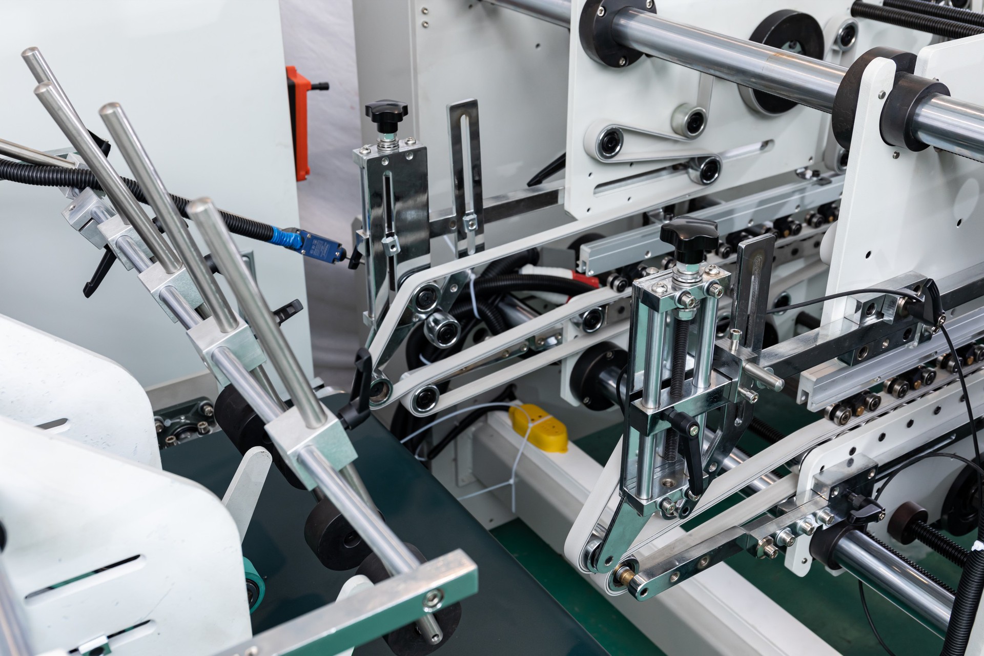 小型自动高速折盒折信封折纸袋折卡片粘盒糊信封糊盒机