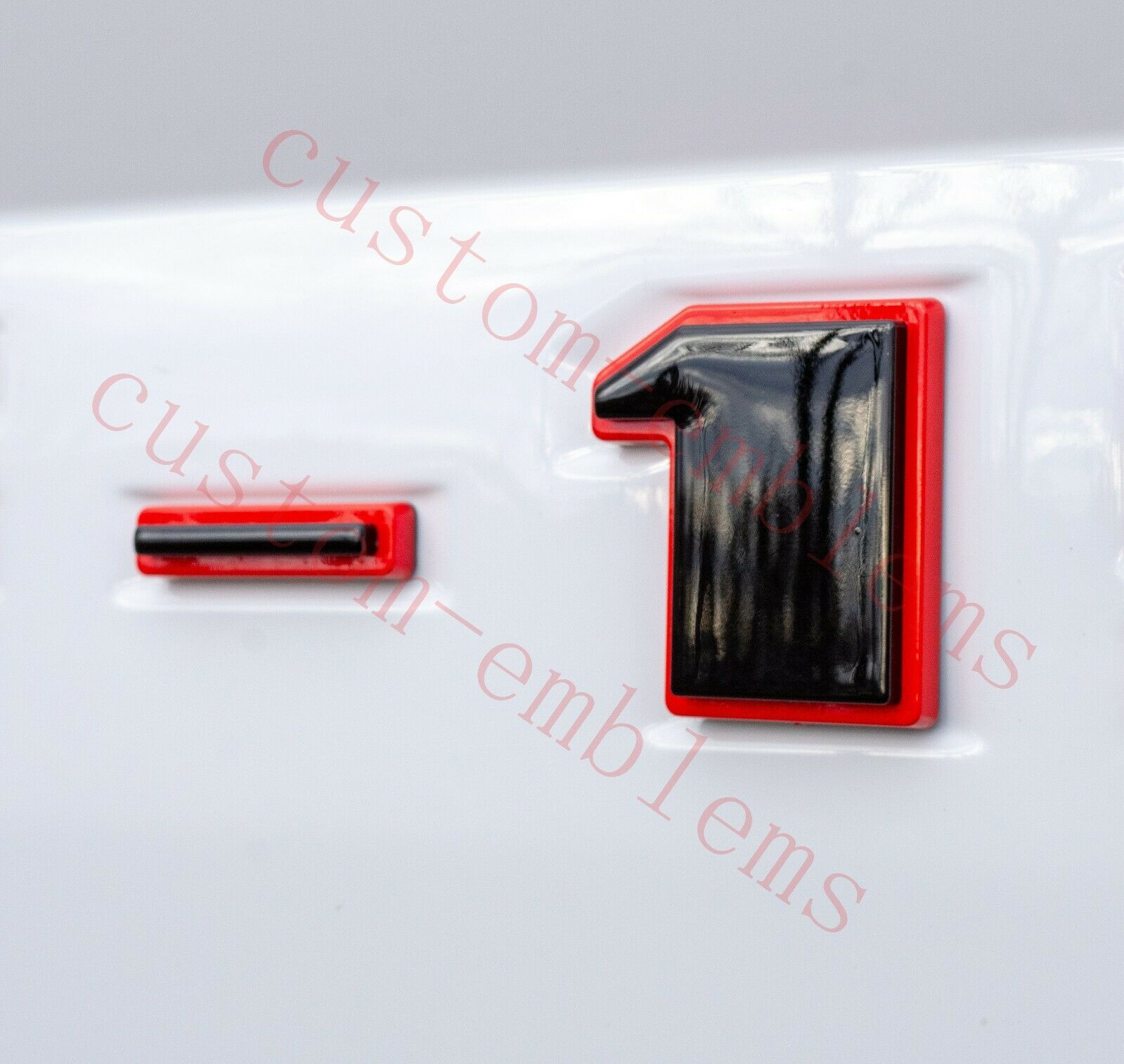 适用于福特f-150尾箱车标 新款f150黑红双层贴标 abs皮卡凹槽标