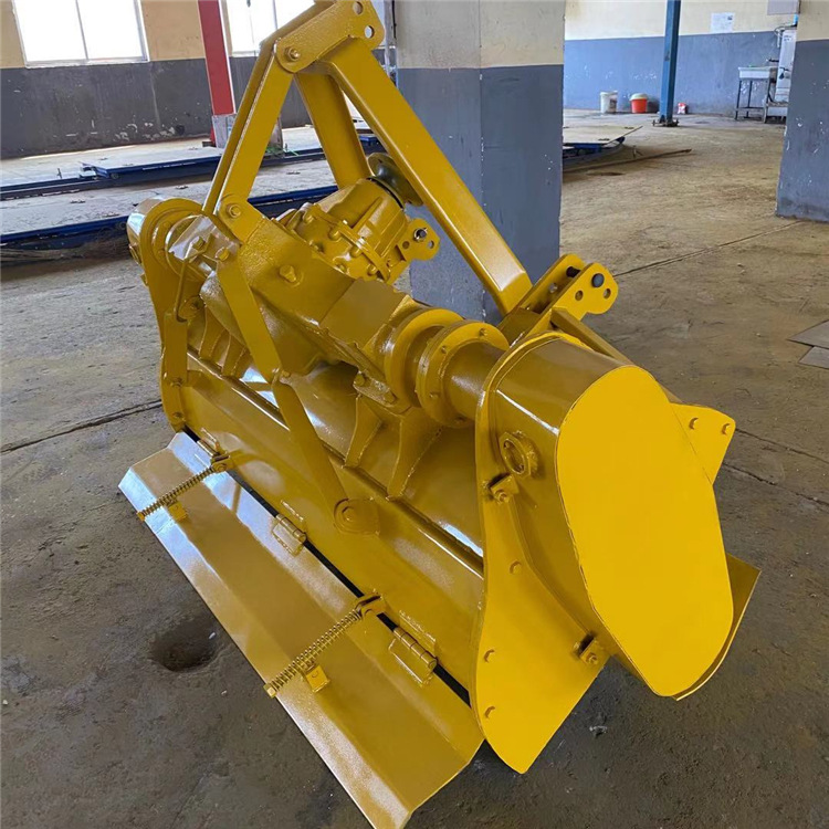 8米长灰土拌合机 济南拌和机