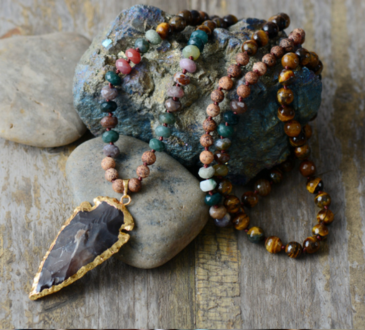 高端老虎眼缟玛瑙石镀金箭头吊坠项链女性天然石珠链项链首饰