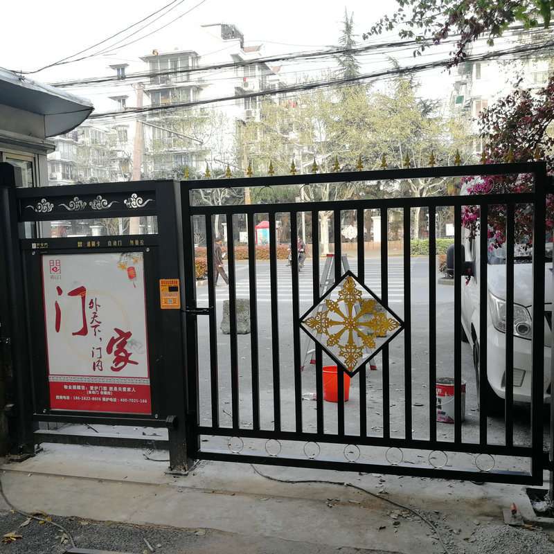 围墙大门 消防大门 大铁门 消防门改造更换 物业维护 院墙大门