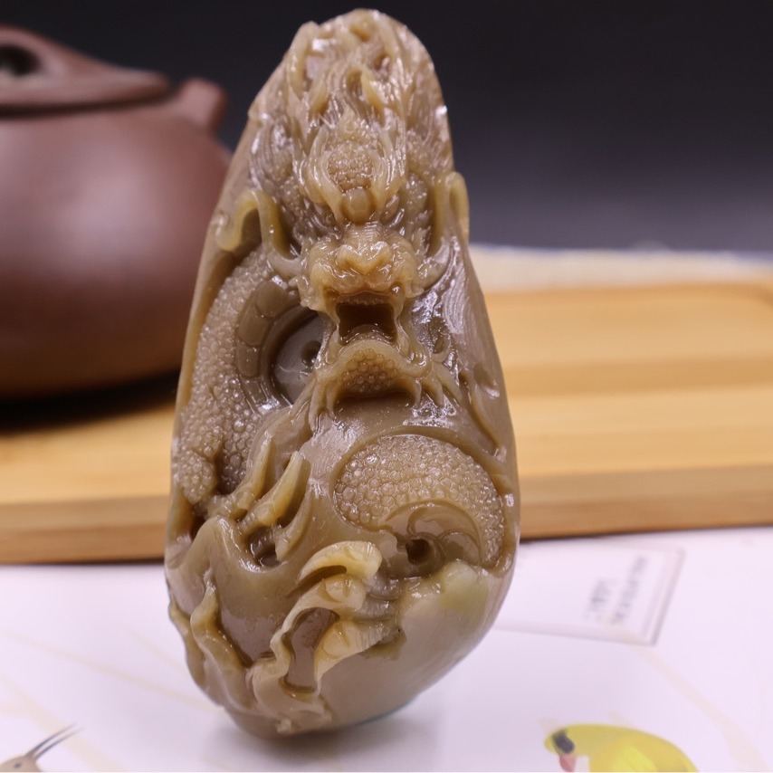 天然新疆和田玉糖料龙挂件十二生肖玉龙吊坠手把件支持复检-阿里巴巴