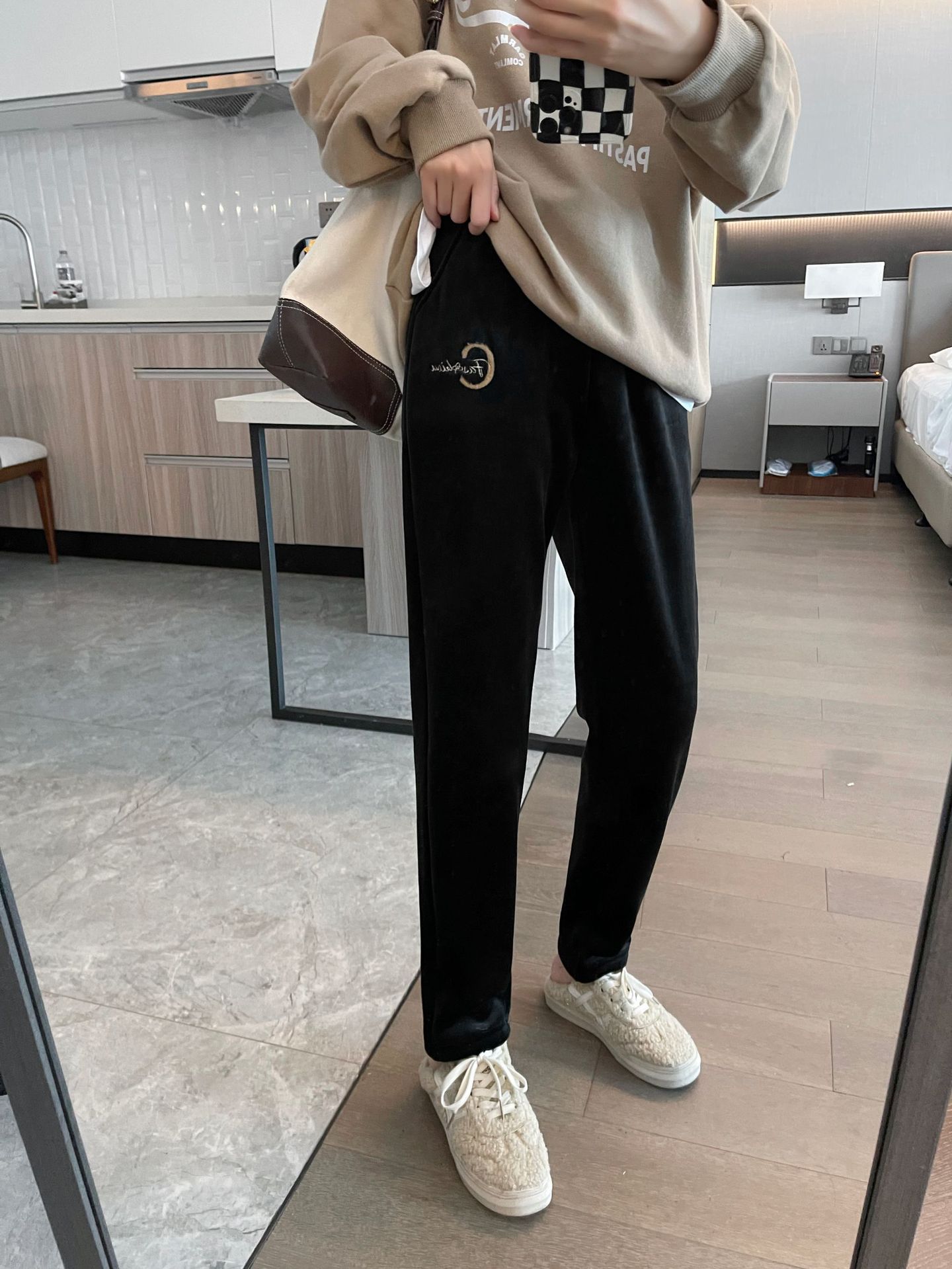 哈伦裤女2021秋冬新款樱花裤加厚加绒宽松显瘦休闲裤直筒老爹裤子