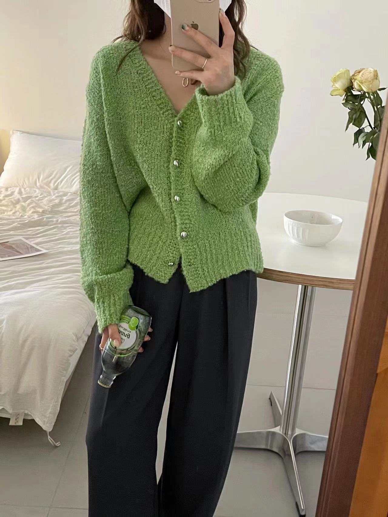 圈圈绒温柔绿色毛衣开衫女早秋季新款宽松复古慵懒风针织上衣外套