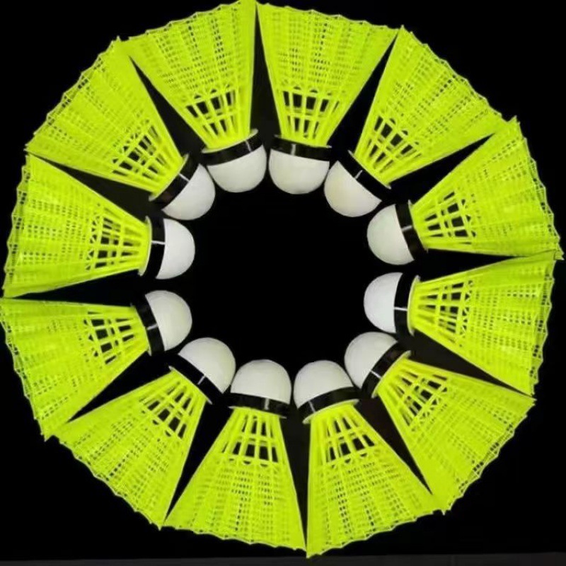 新款超耐打塑料尼龙球羽毛球耐打训练快速球比赛娱乐球学生训练球