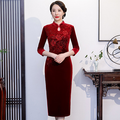 改良版秋季金丝绒旗袍高贵妈妈装喜婆婆婚宴礼服七分袖中长款大码