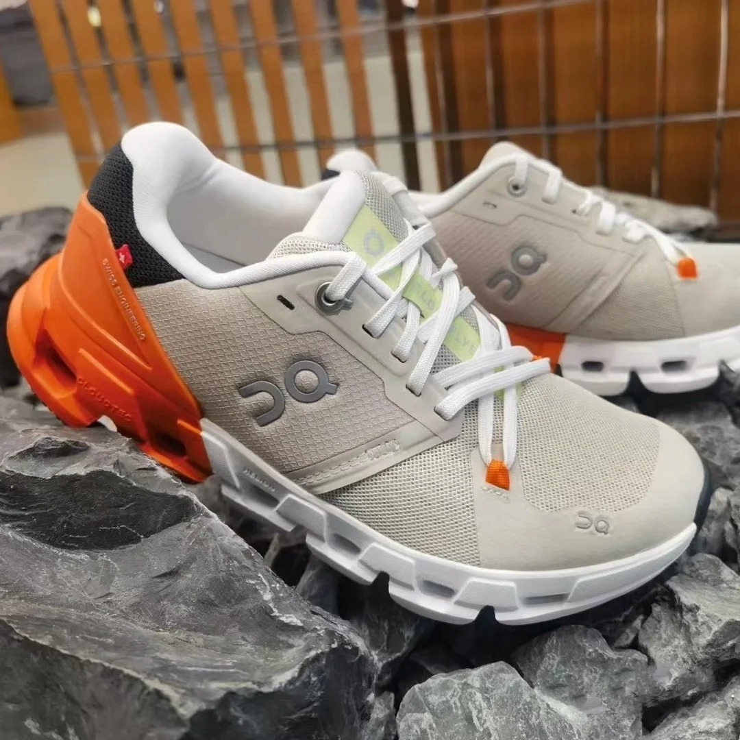 莆田纯原on昂跑 cloudflyer 4 新一代稳定支撑型舒适轻便男女跑鞋