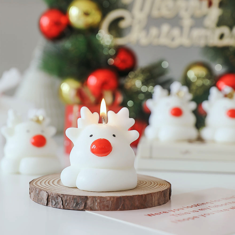 Christmas Aromatherapy Candle Wholesale Christmas Decoration Birthday Elk Shape Candle Aromatherapy Hand Gift