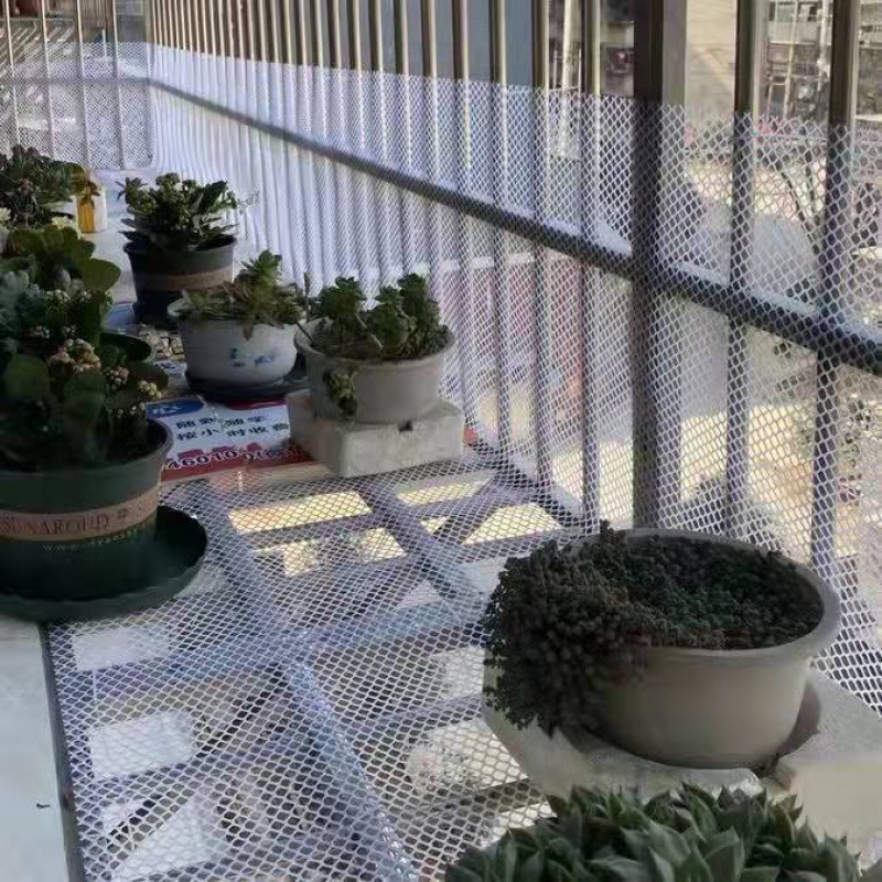 塑料养殖网阳台防护网育雏漏粪网防坠落安全网鸡鸭鹅垫脚网围栏网
