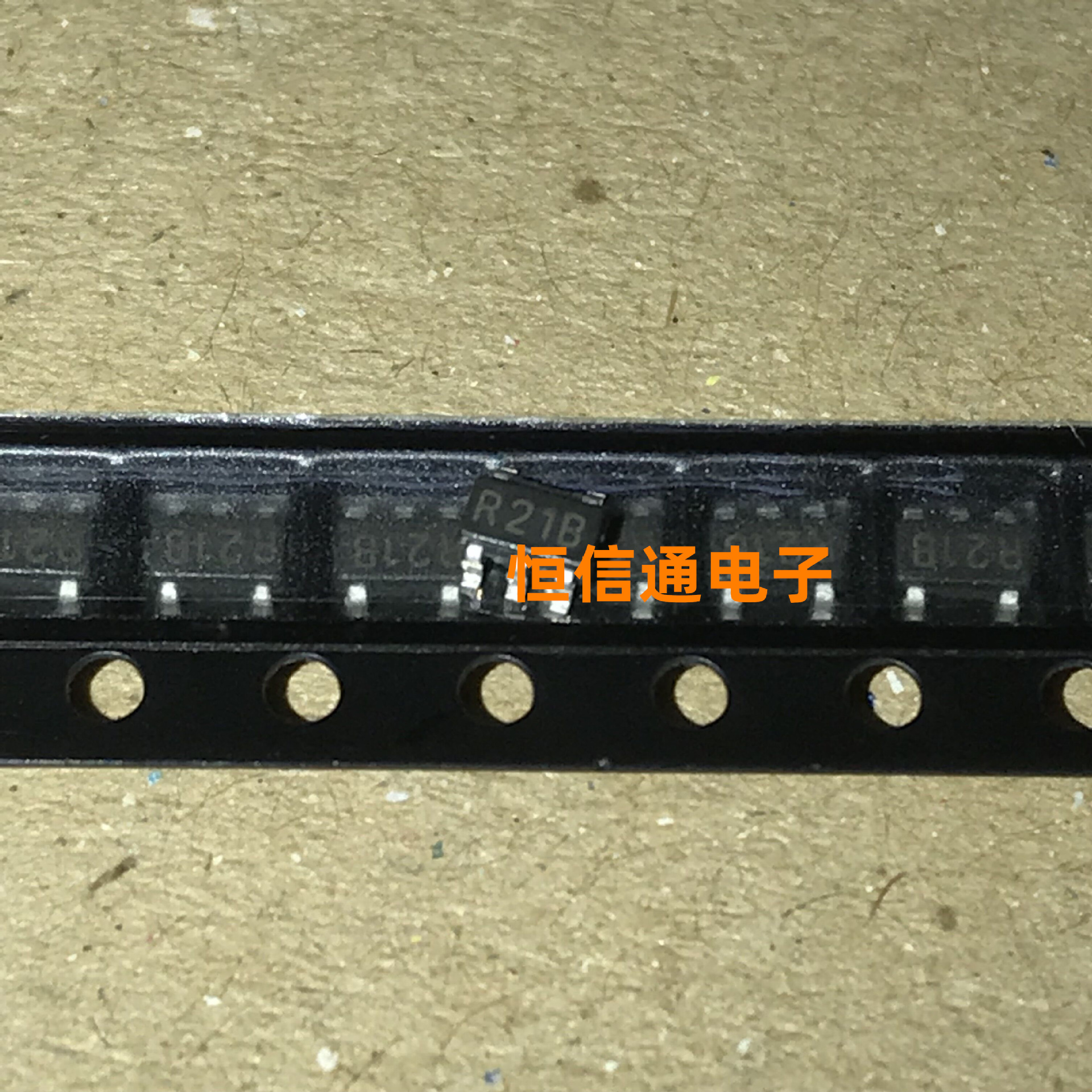 收藏产品权益登录查看是否享首单包邮或首单立减封装2.