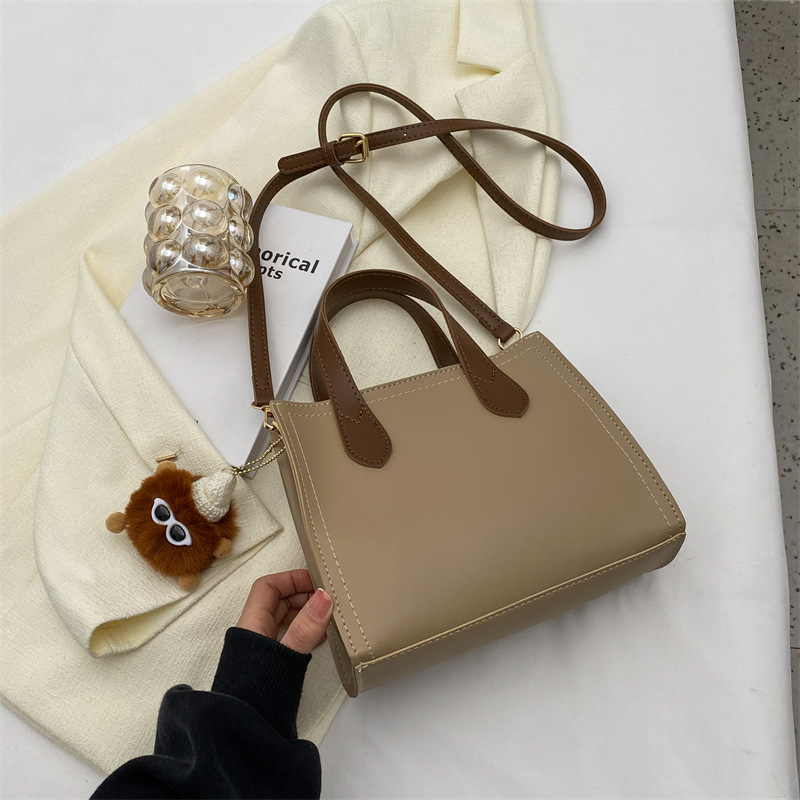 Women's Bag 2022 New Fashion Special-Interest Handbag Bucket Bag Commuter's All-Matching Shoulder Bag Messenger Bag Wholesale