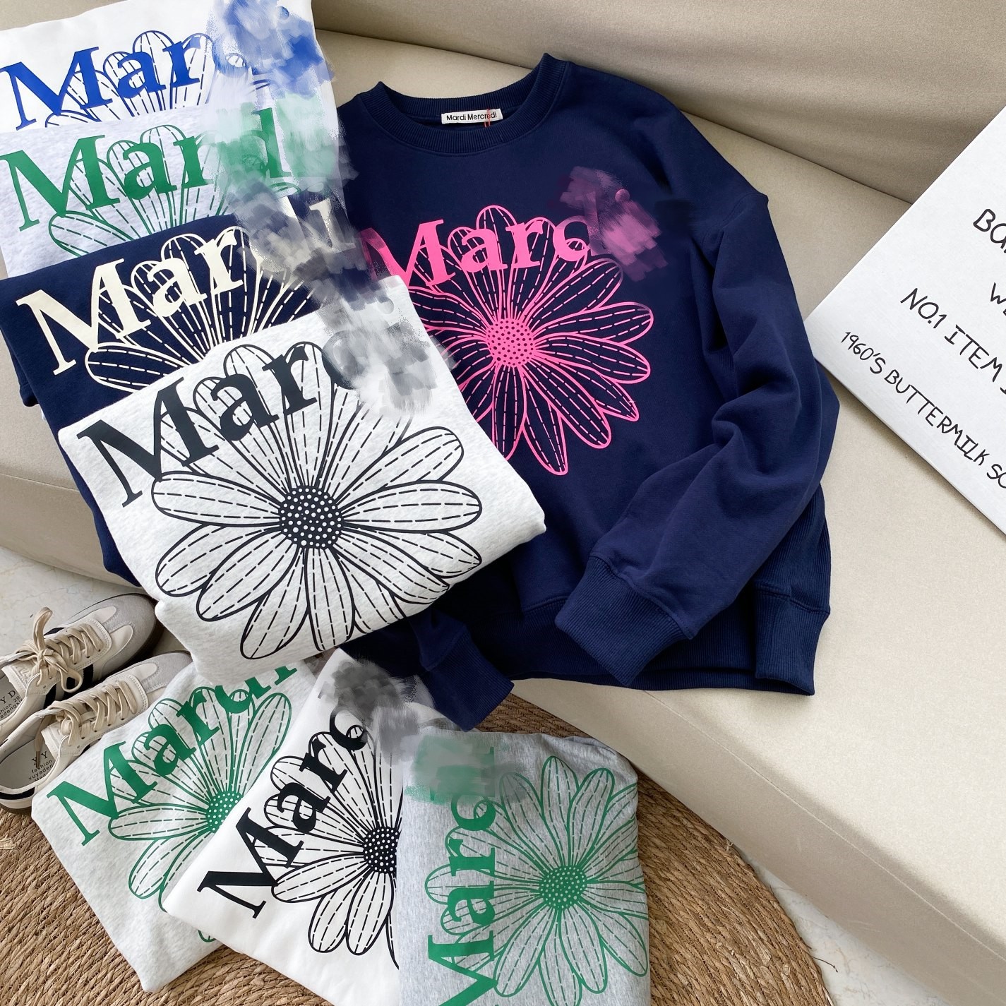 mardi新款韩版小雏菊印花字母卫衣宽松休闲套头小众潮牌情侣上衣