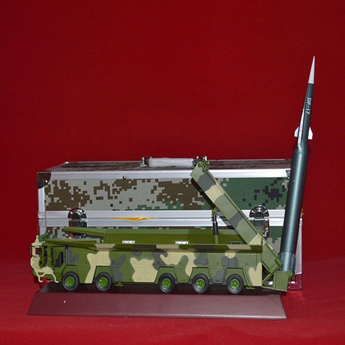 1:45东风17高超音速弹道导弹模型 df-17模型