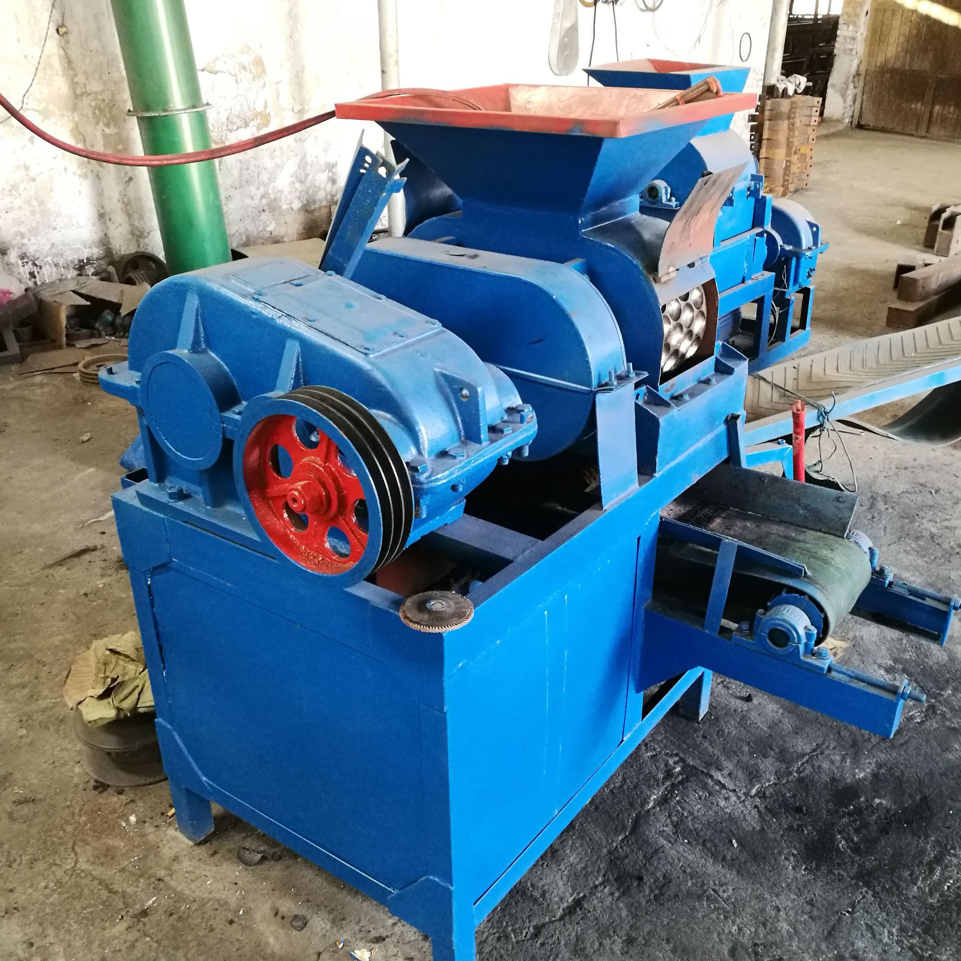 供应鹅蛋煤球机