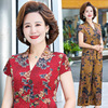 Mother dress suit 2022 summer new pattern Middle and old age Women's wear gambiered Guangdong gauze Two piece set middle age Large Short sleeved jacket