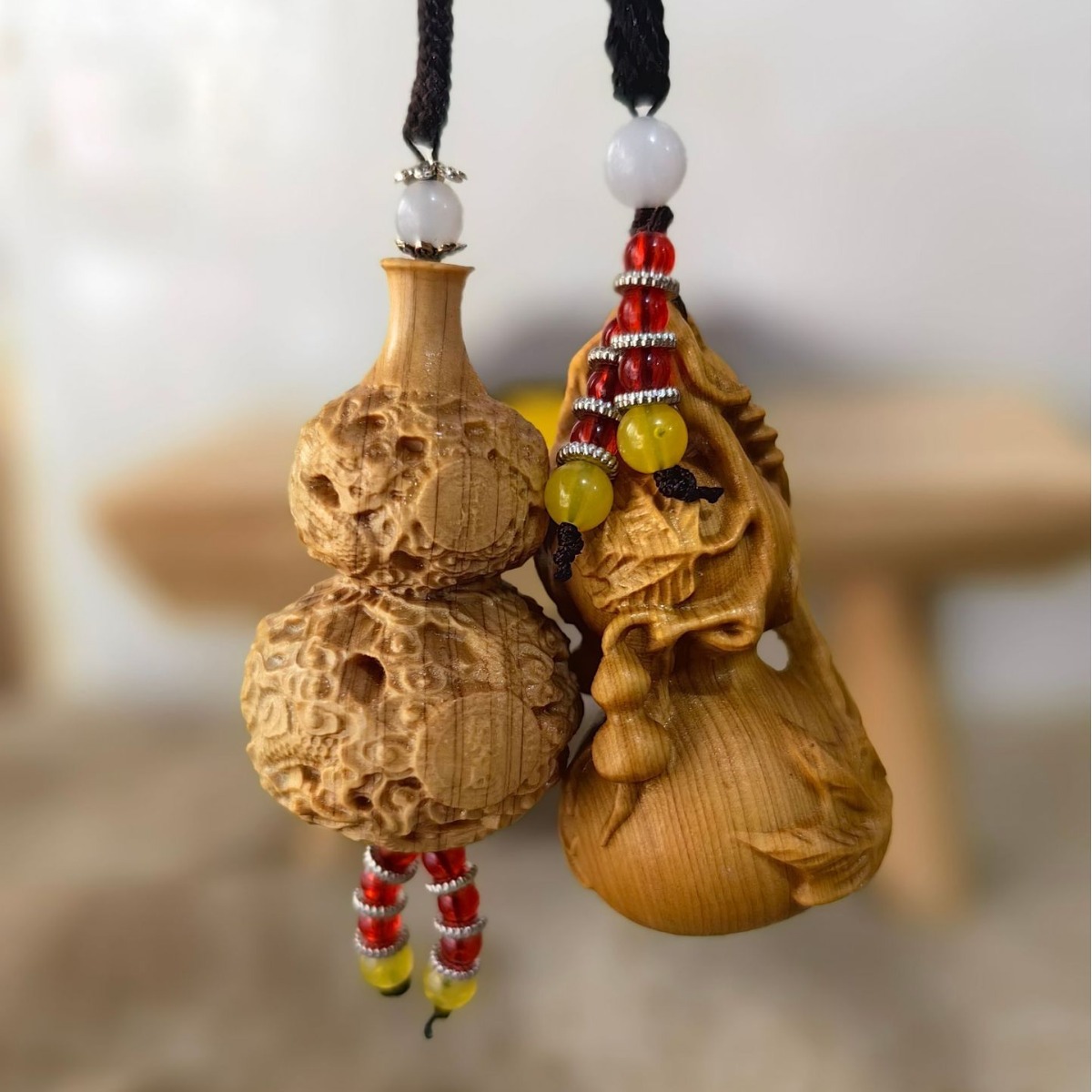 崖柏葫芦手把件盘龙葫多子多福木雕平安葫随身盘玩文玩实木葫芦