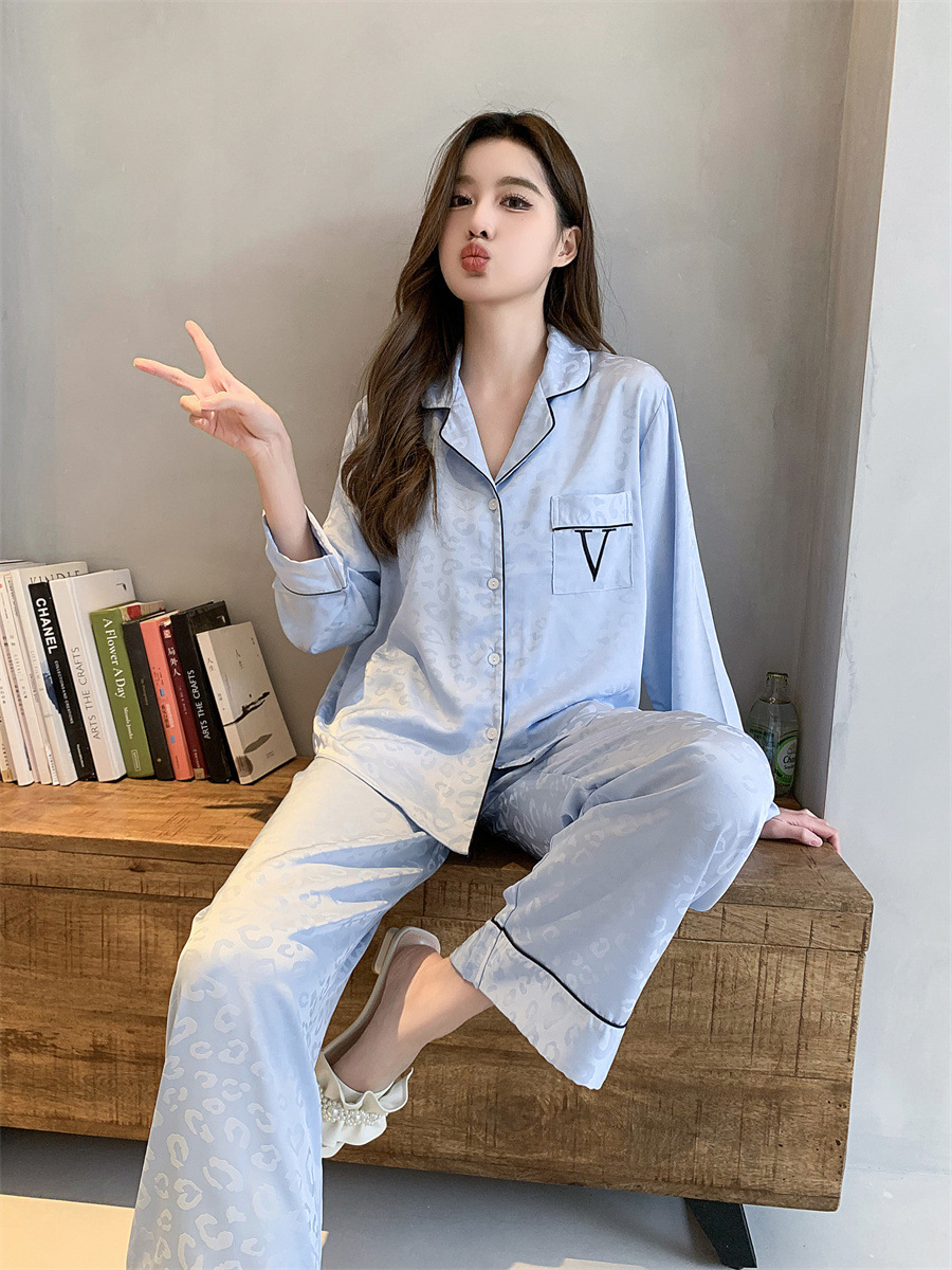 2024 Spring and Summer Pajamas Women's Leopard Print Long Sleeve Trousers Large V Embroidered Jacquard Two-Piece Home Wear Suit Can Be Worn outside