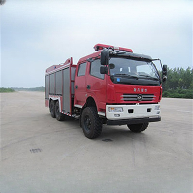 双排8立方水罐消防车 柴油国六可上牌大型消防车森林灭火车多少钱