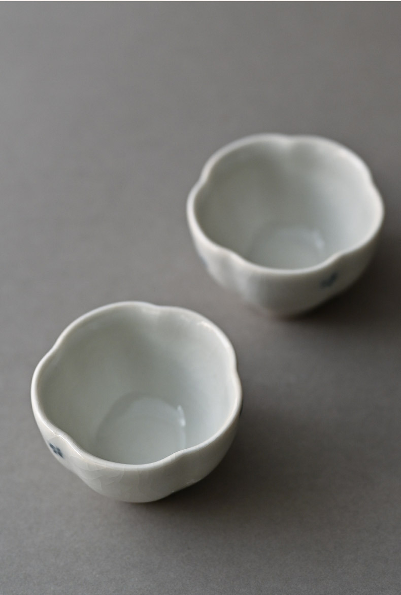 景德镇釉下手绘青花苏打烧开片釉花口小茶杯 女士陶瓷品茗杯茶杯
