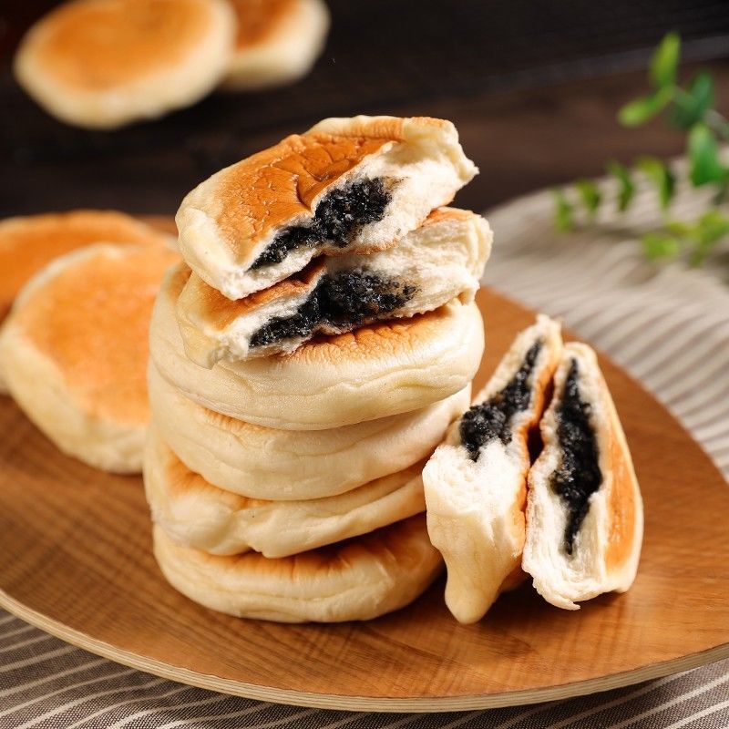 美点心芝麻饼老面黑芝麻馅饼酒店特色早餐传统点心零食