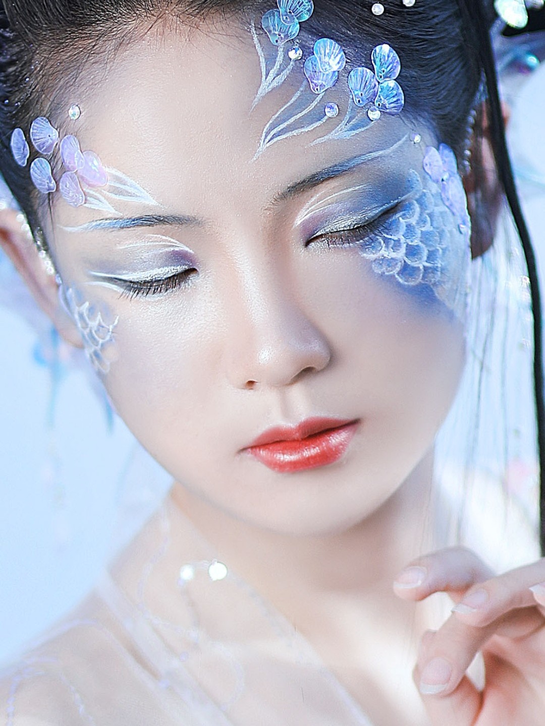 幻彩人鱼亮鳞片贝壳美甲眼妆贴亮片珍珠鲛人泪汉服正常规格贴饰