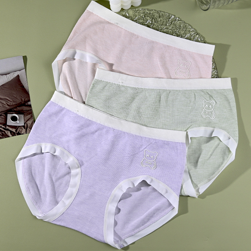新款彩砂棉女士内裤透气裸感三角裤薄款中腰简约内裤无痕少女内裤