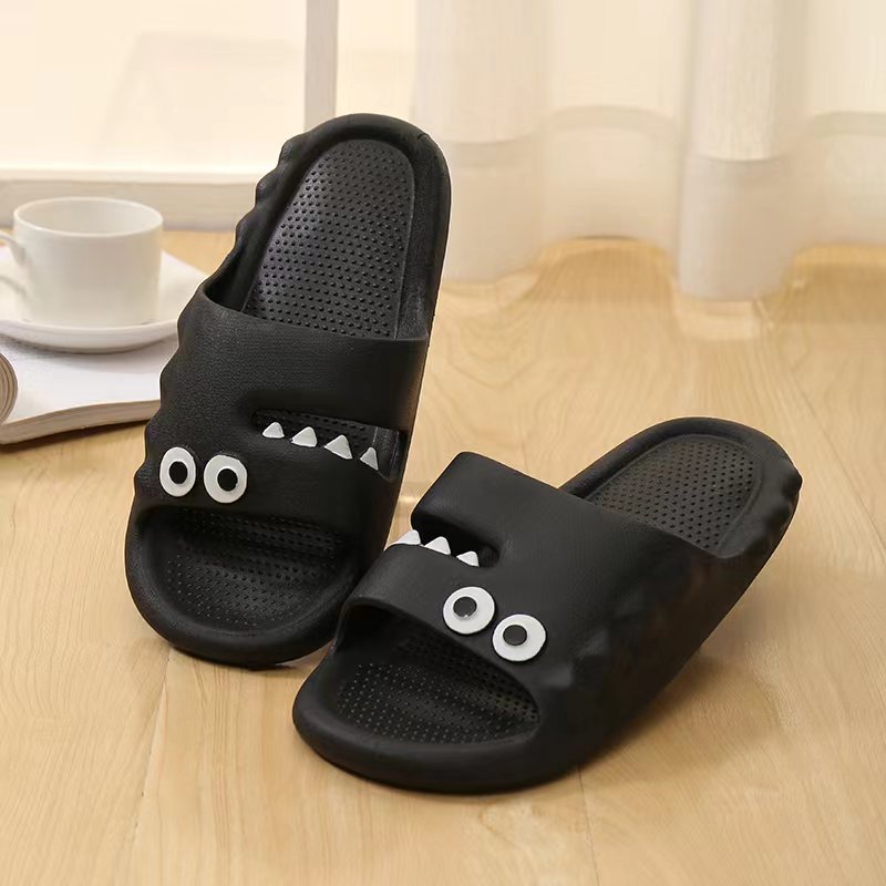 Summer Internet Celebrity Biscuit Slippers Women's Poop Feeling Interior Home Bath Silent Anti-Slip Cute Couple Home Sandals