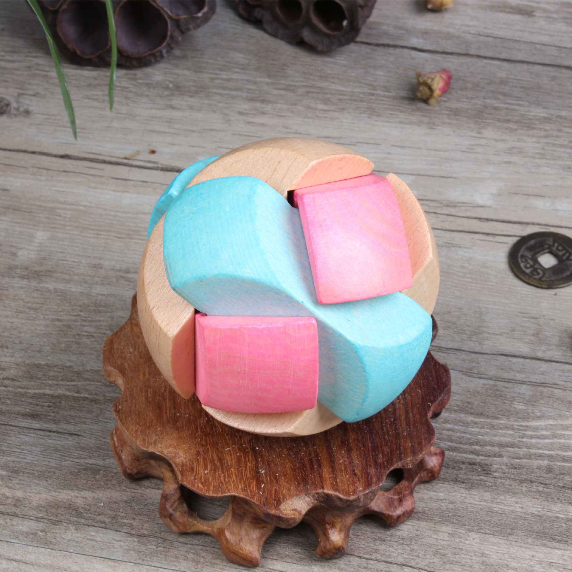 榉木足球锁孔明锁鲁班球锁儿童成人老人益智力古典玩具拆装代发