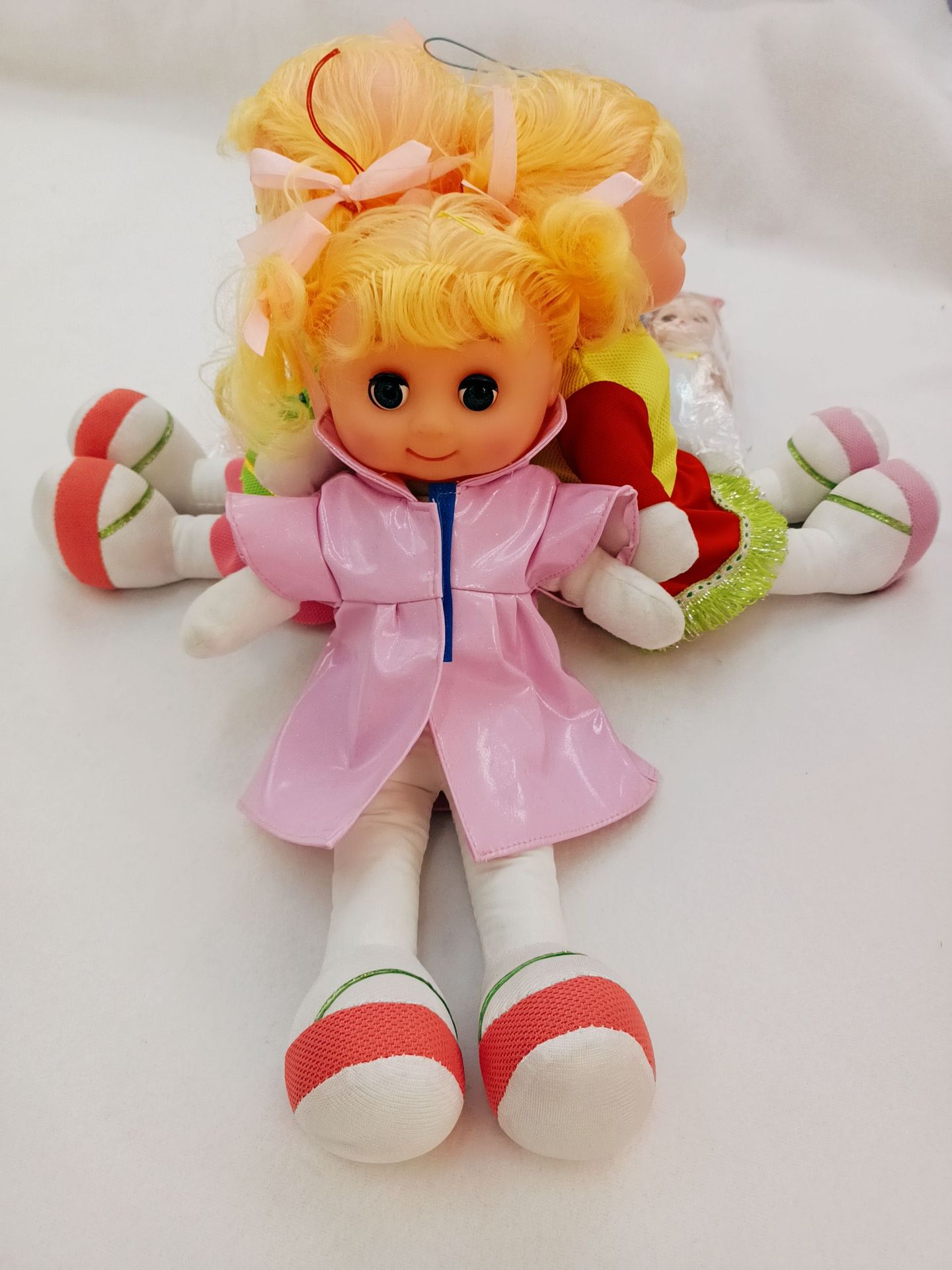 儿童可爱唱歌声光音乐洋娃娃雅皮士布艺女孩小礼品-阿里巴巴