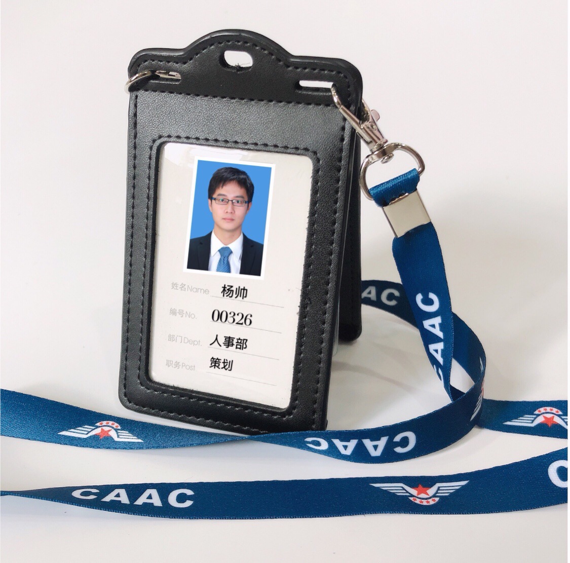 新款民航工作证件卡套三层多卡位证件套机场工作卡套机组挂绳