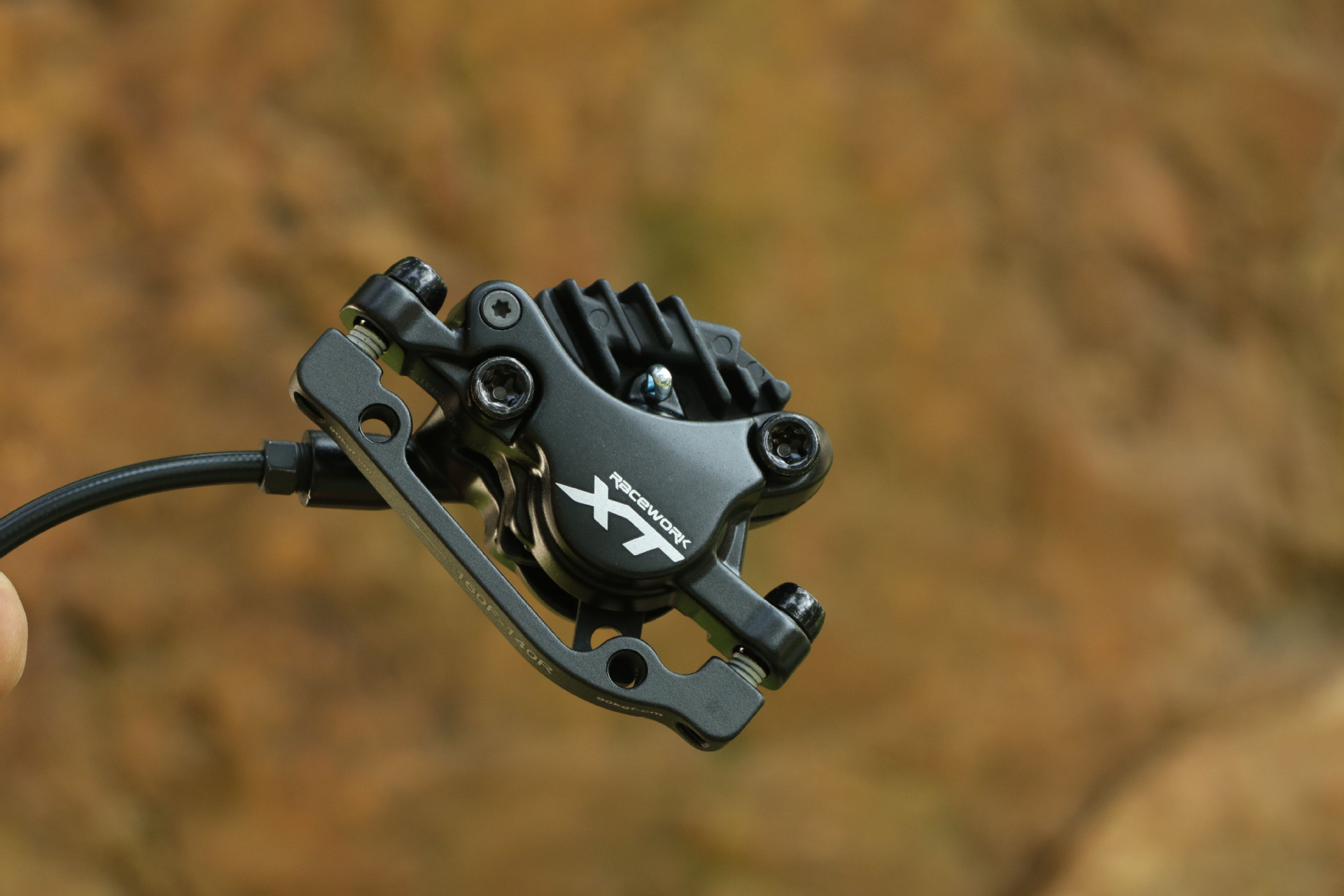 racework xt 山地自行车油刹油压碟刹m8000散热油碟刹车左前右后