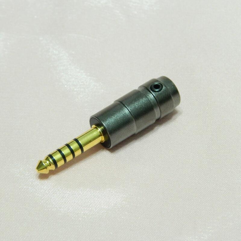 硕纳    全铜镀金 适用于索尼4.4平衡插头插针 塑胶盘大螺牙