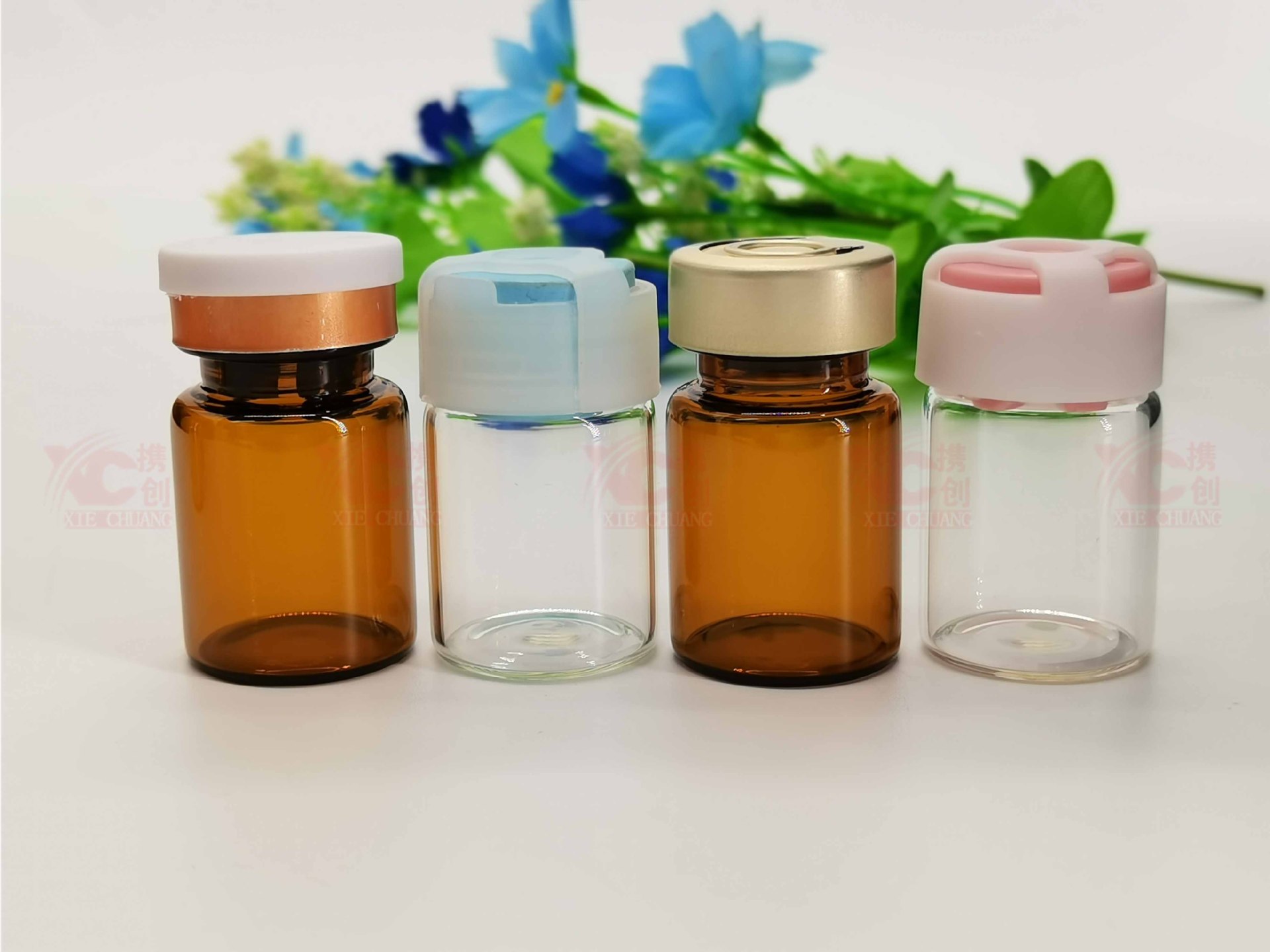 产品名称:5ml西林瓶,医美瓶 产品规格:瓶身直径22mm,瓶高33mm 包装