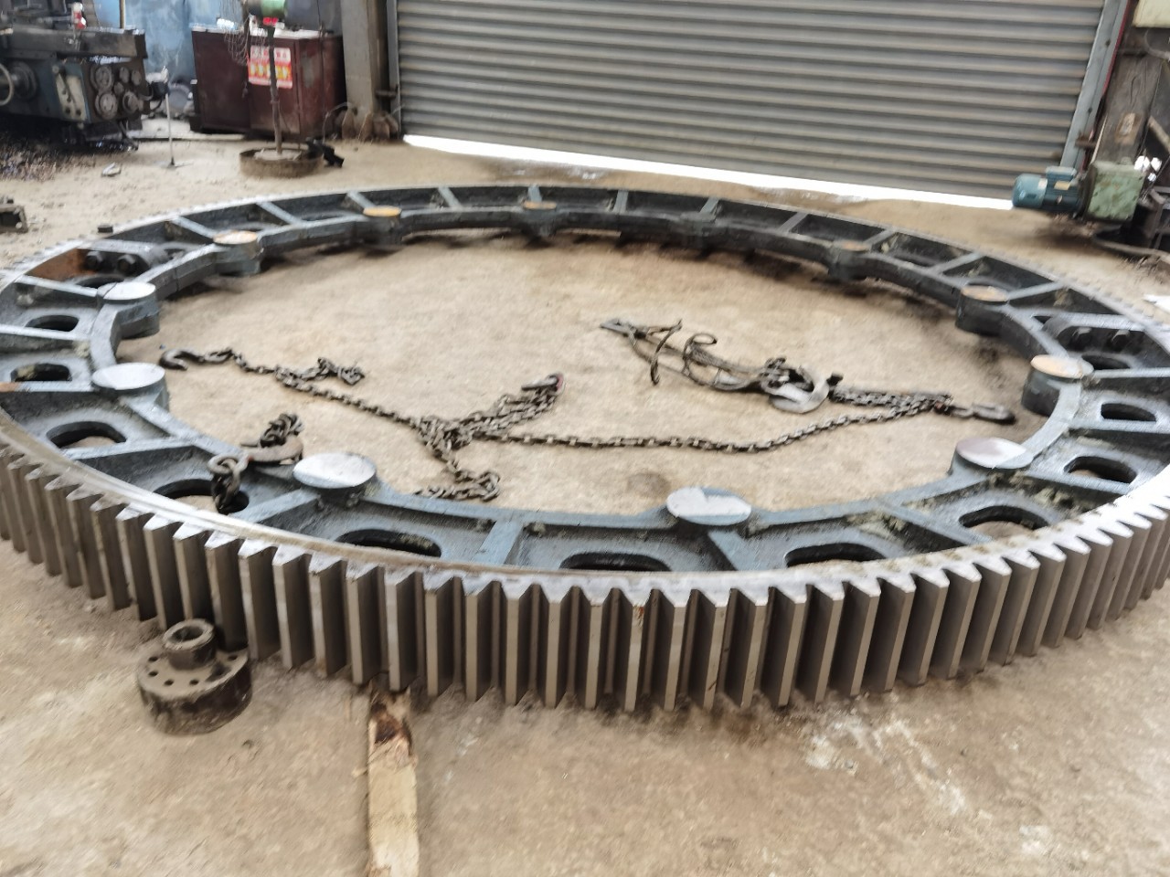 2米回转窑大齿轮,铸钢轮带,烘干机托轮挡轮厂家