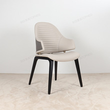现代简约餐厅咖啡厅实木椅子皮靠背轻奢家用餐椅意式极简设计师椅