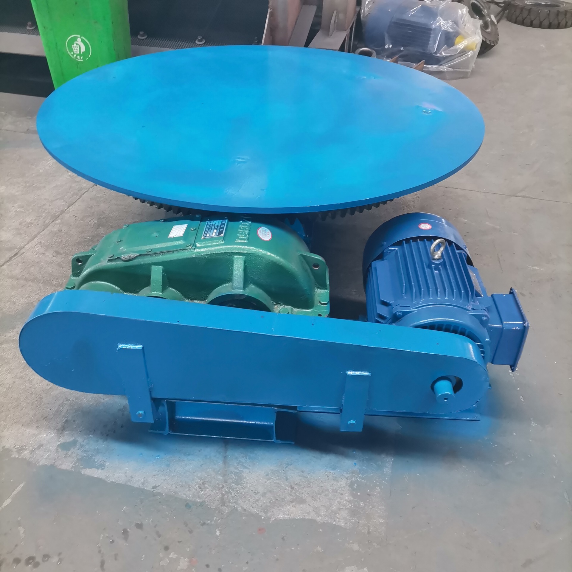 圆盘给料机工业粉末定量给料机转盘加料器齿轮传动圆盘机经久耐用