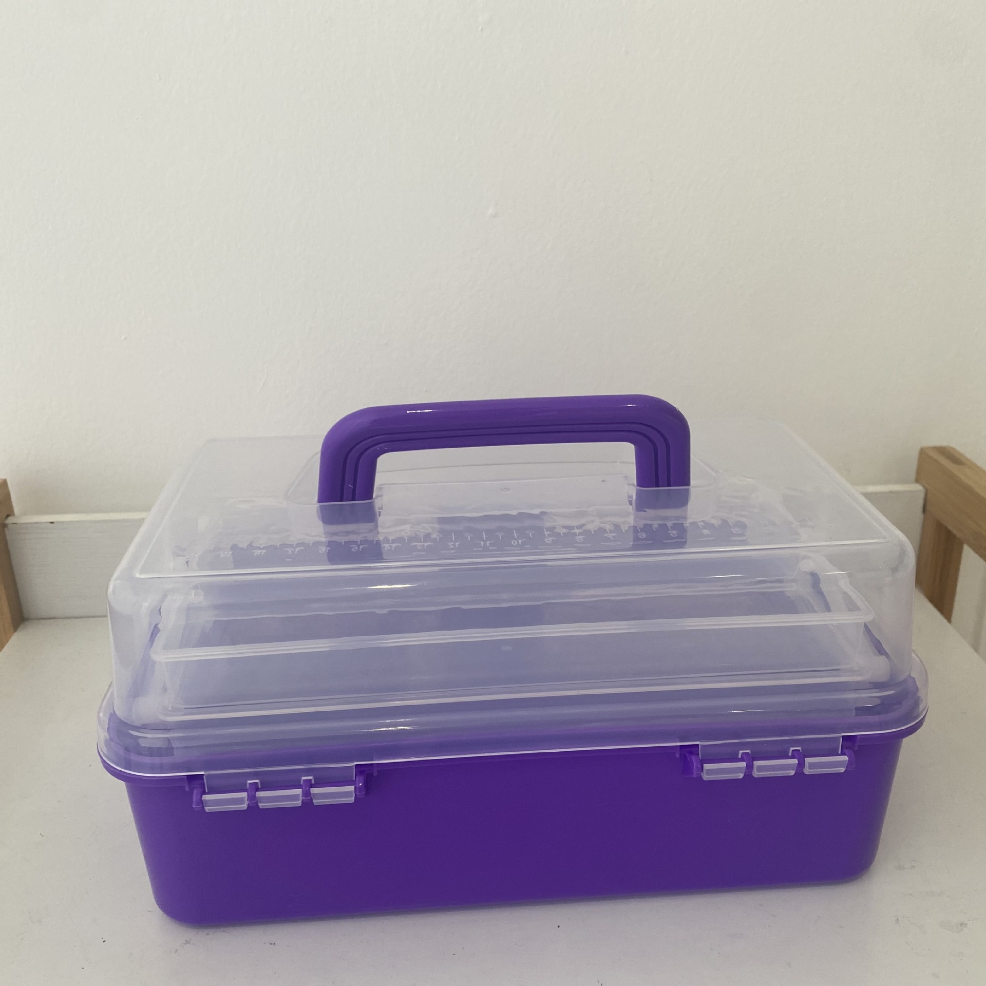 Multifunctional Storage Box Factory Wholesale Foldable Art Plastic Storage Box Portable Manicure Implement Storage Box