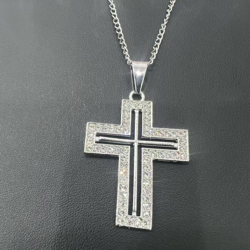 European and American Popular Cross Pendant Necklace for Women over Diamond Mesh Red Style Hip-Hop Hipster Necklace Cross-Border New Accessories