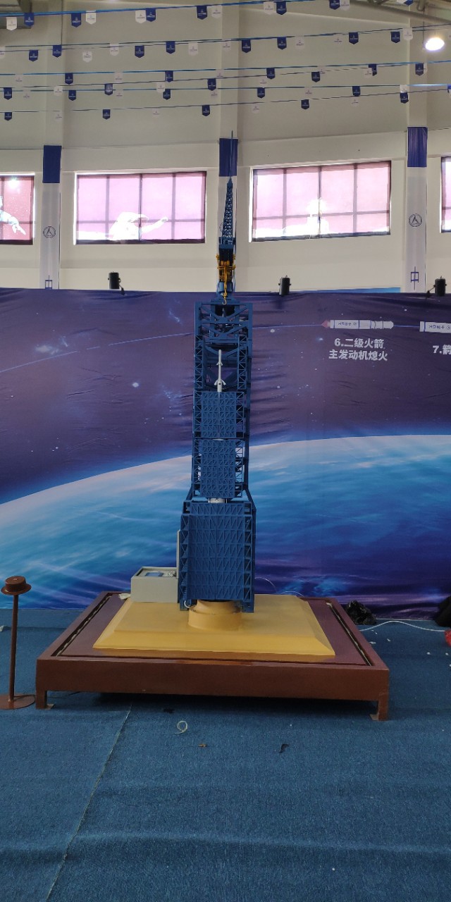 租赁 制作 火箭发射塔架模型 火箭模型 机械模型 展览模型租赁