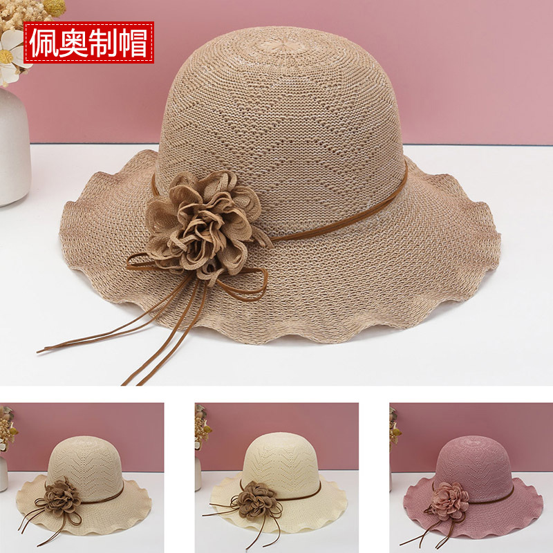 2023 New Summer Women's Beach Hat Sunshade Sun Protection Hat Travel Knitted Hat Flower Straw Hat Sun Hat