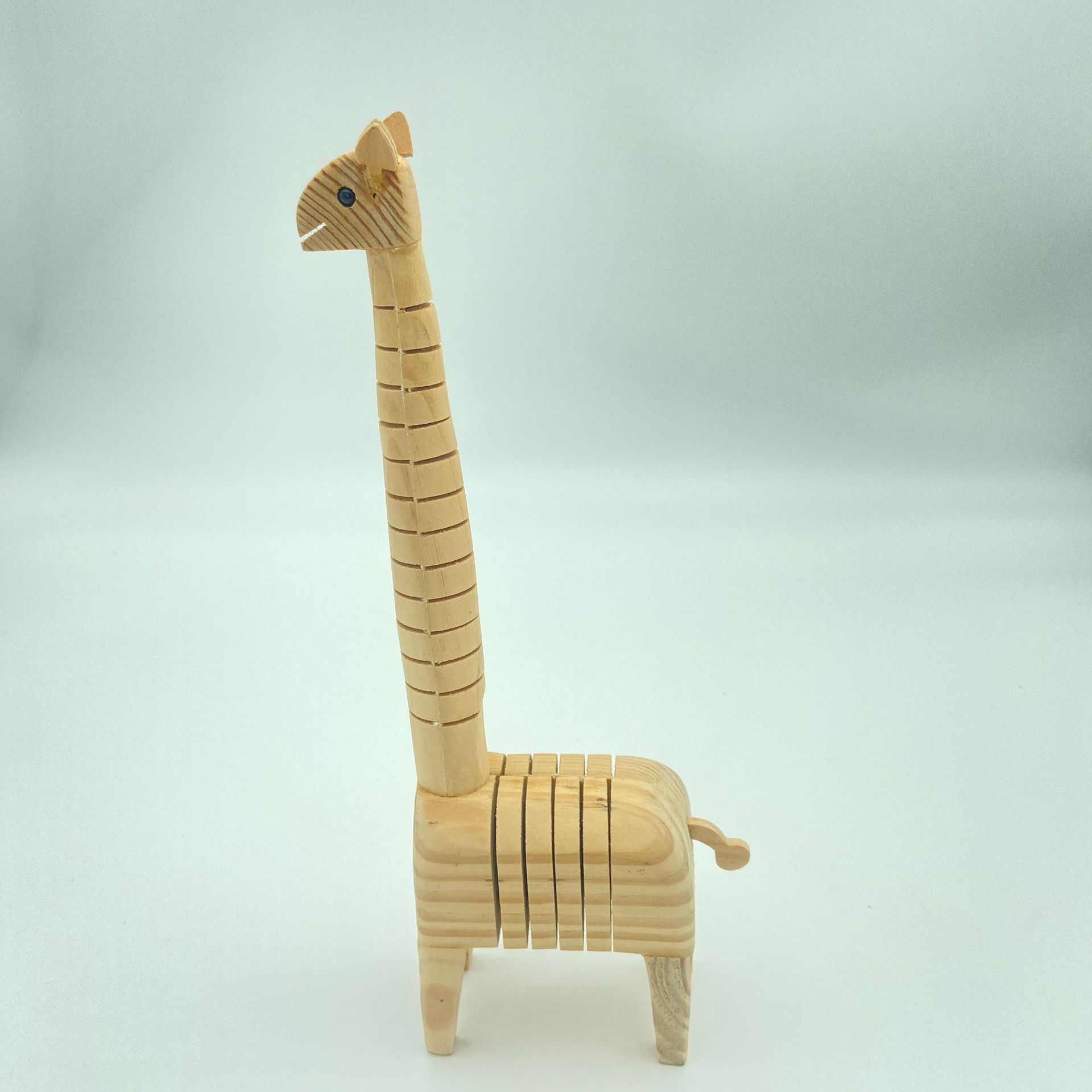 木制diy玩具长颈鹿小木狗狮子豹动物绘画儿童益智画画厂家直销