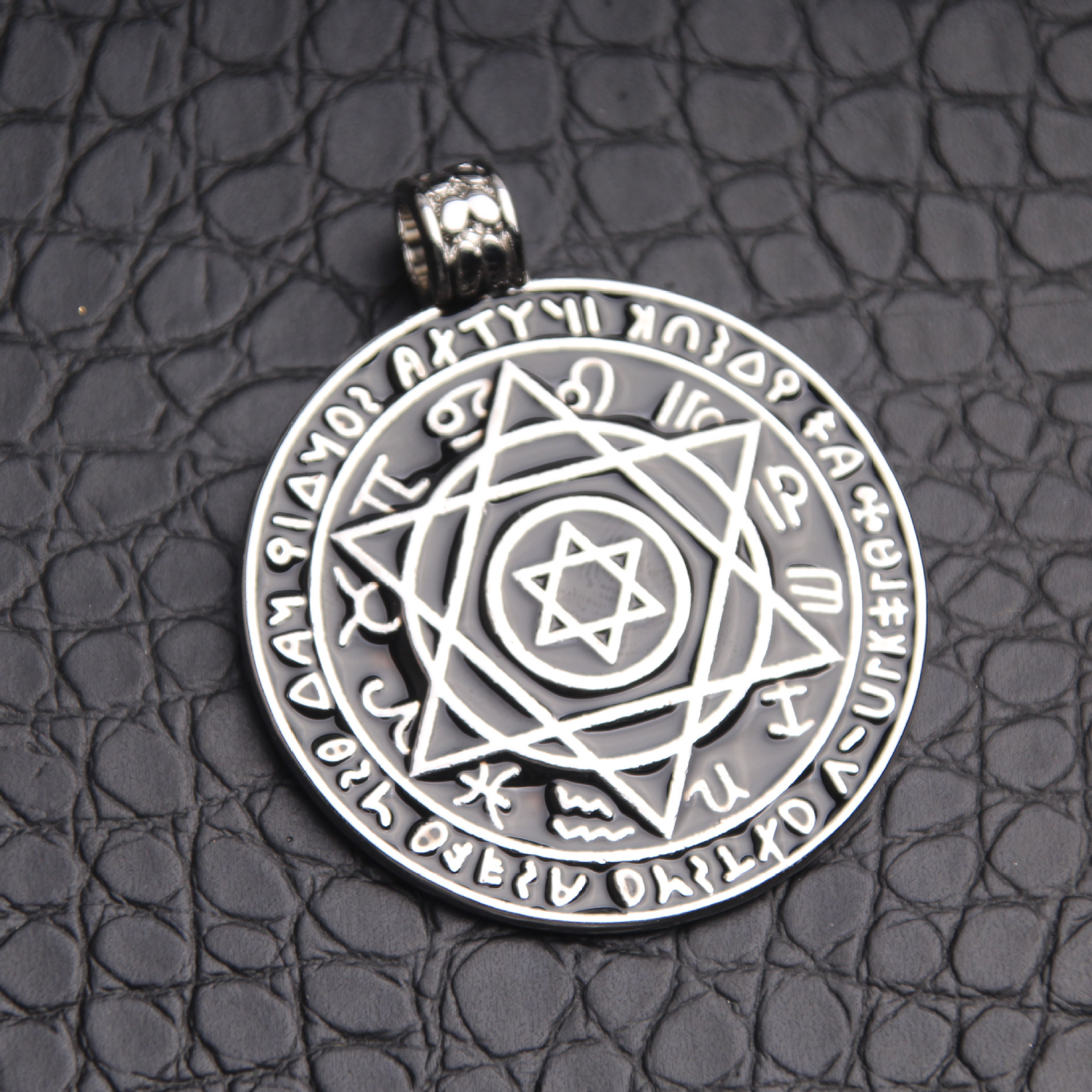 速卖通亚马逊专供欧美复古六芒星吊坠钛钢圆牌嘻哈男士项链刻字