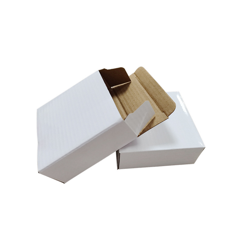 白色小白盒双插盒方形瓦楞盒通用折叠纸盒特硬翻盖纸箱现货-阿里巴巴